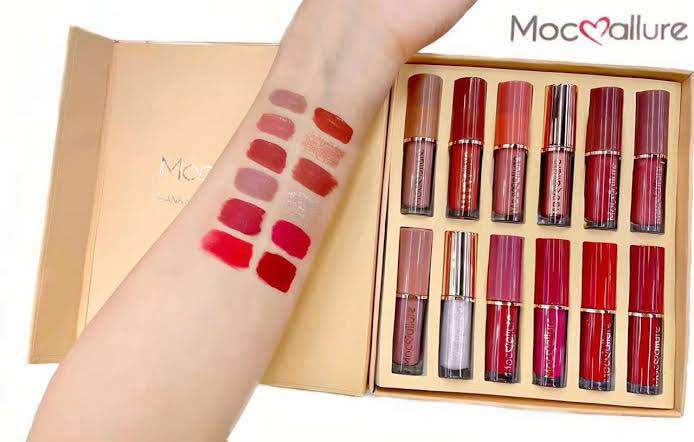 12 pcs Mocallure Lip Gloss